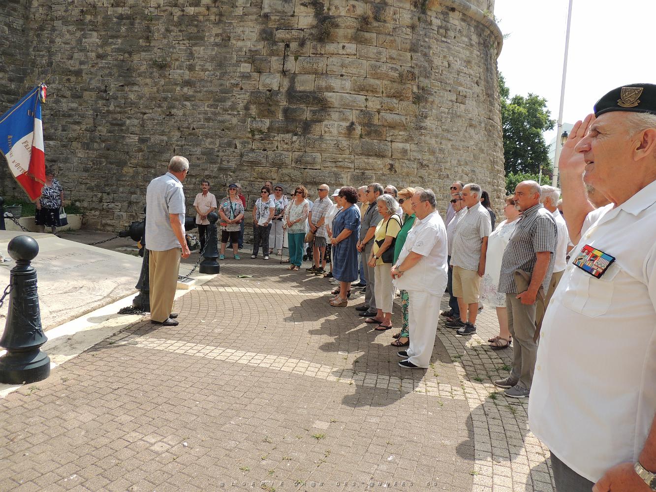 2018 07 05 A TOULON HOMMAGE AU MASSACRE DU 5 07 1962 A ORAN PAR MARCEL MORVAN (34).JPG -           